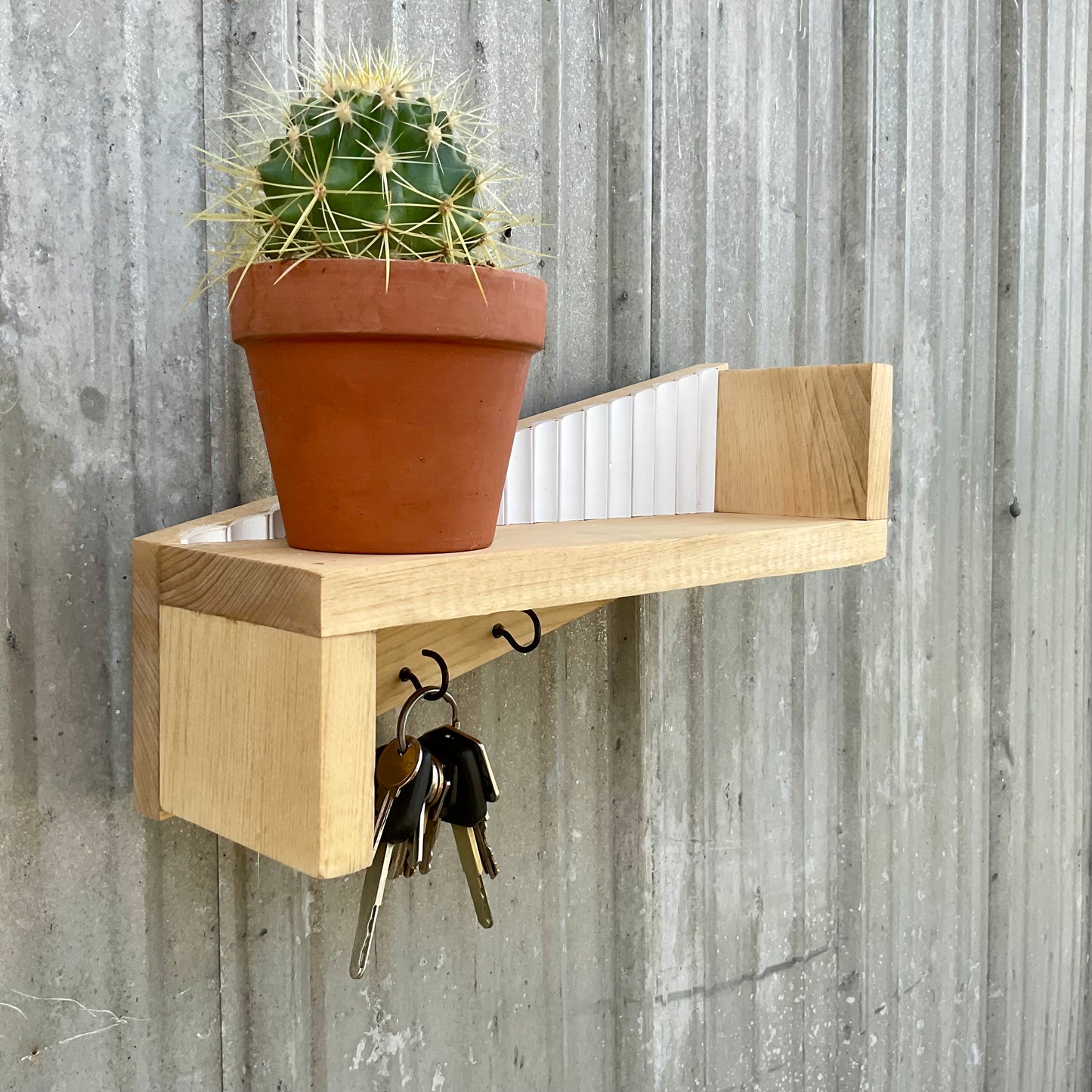 Key Holder White Glacier – Pine Wood - Wall Mounted Shelf | Boho and Farmhouse Style | Home Décor & Organization